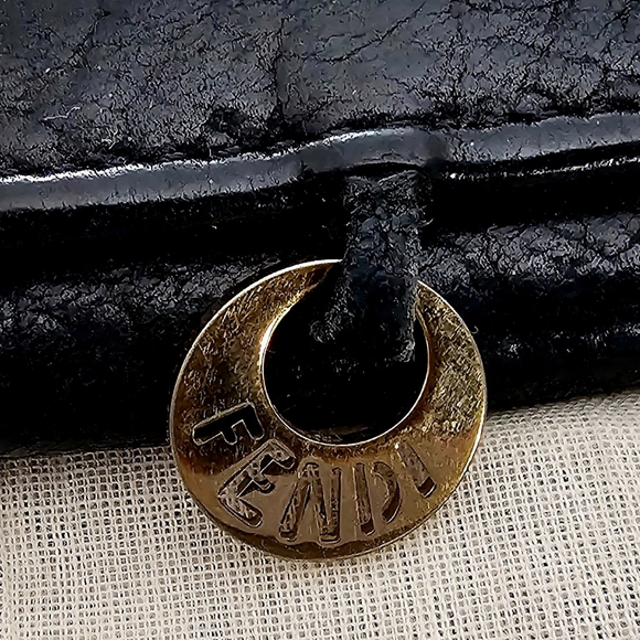 Fendi Black Leather Wallet with Gold Studs - Picture 4 of 11